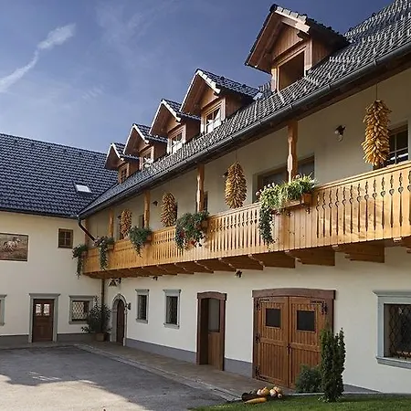 Tourist Farm Pri Biscu Bled