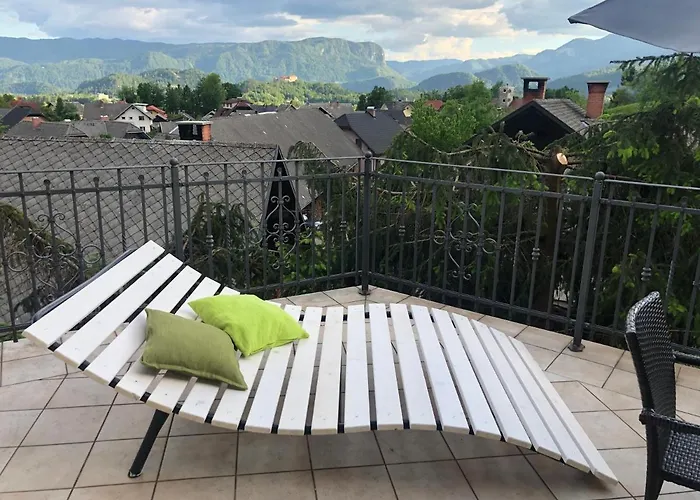 Bauernhof Tourist Farm Pri Biscu