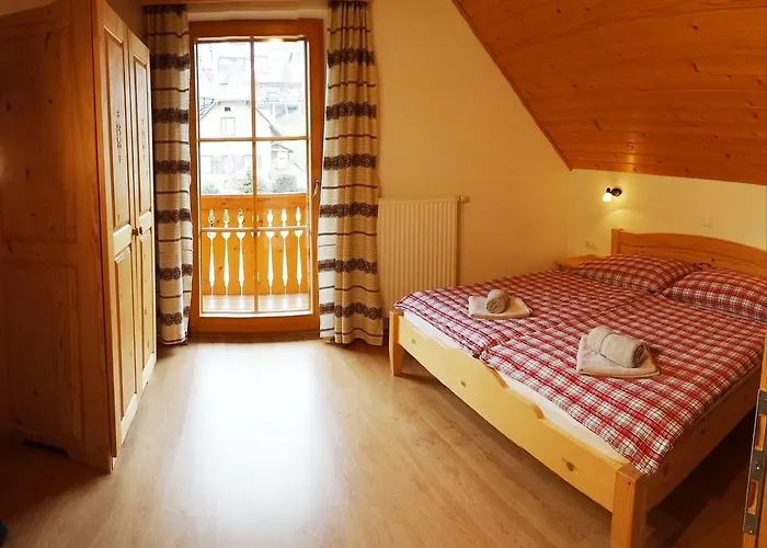 Tourist Farm Pri Biscu Bauernhof *